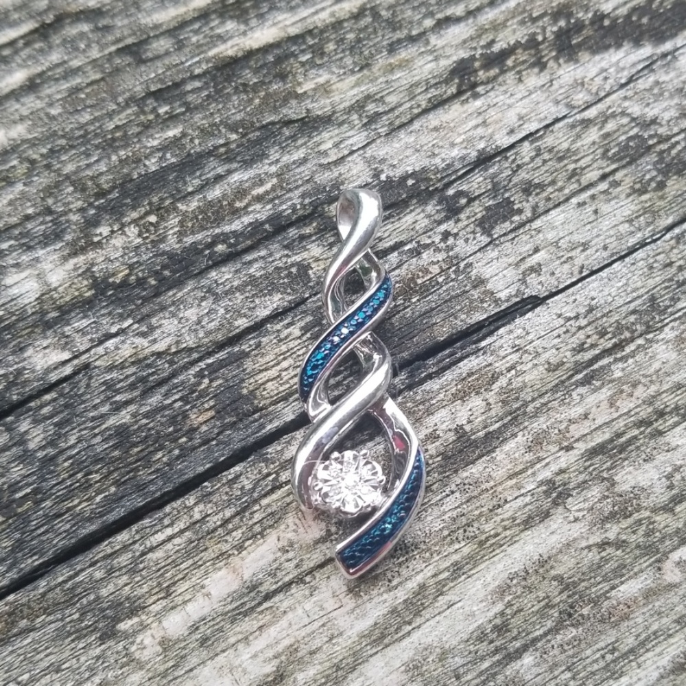 White and Blue Diamond pendant